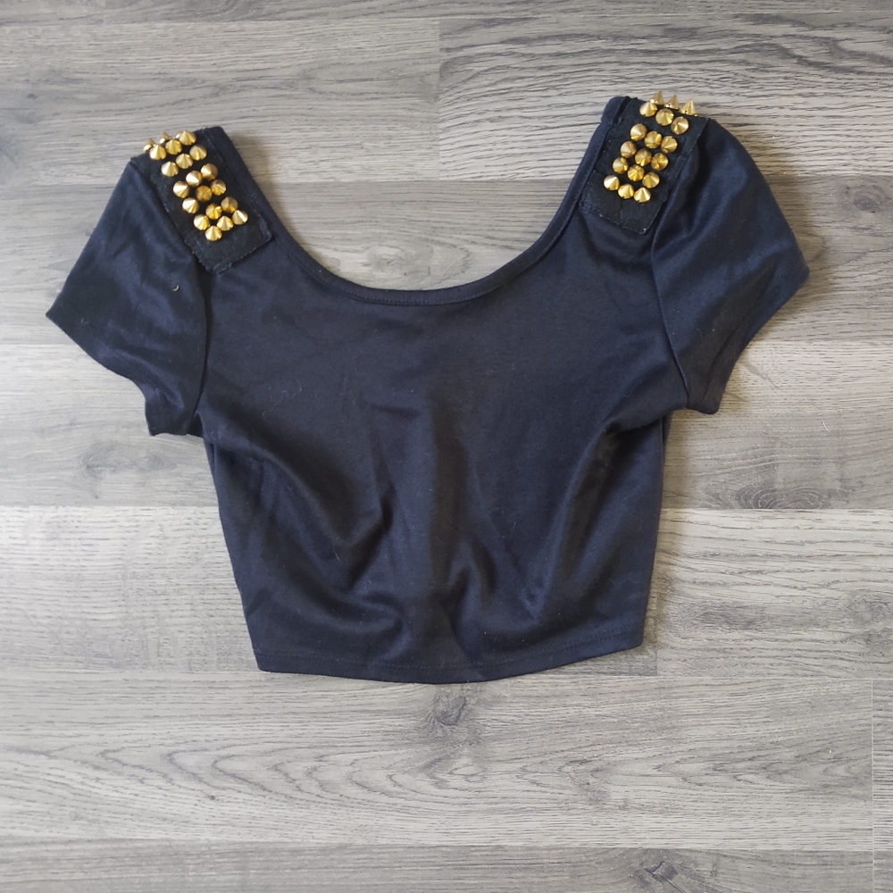 $5/$25 Studded crop top